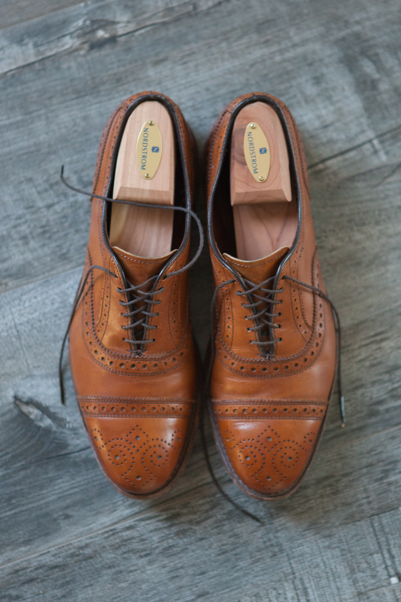 allen edmonds strand oxford sneaker